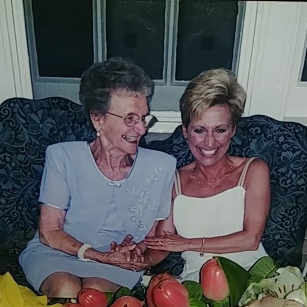 Meet your Posher, Paula